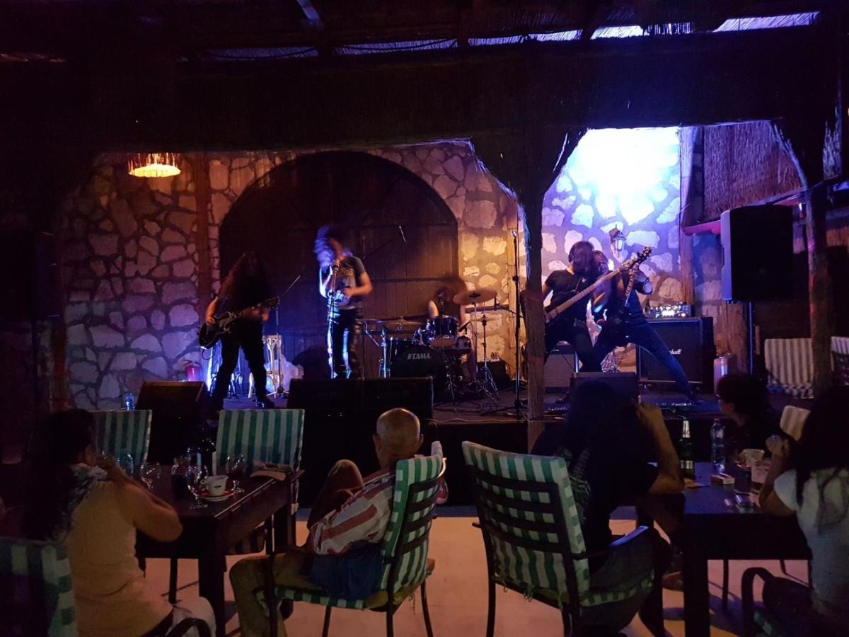 Hotel Famagusta Vama Veche Zewnętrze zdjęcie