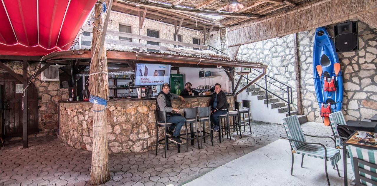 Hotel Famagusta Vama Veche Zewnętrze zdjęcie